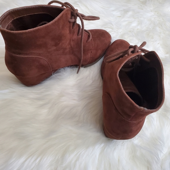 Madden Girl Doman Suede Wedge Booties - Picture 5 of 11